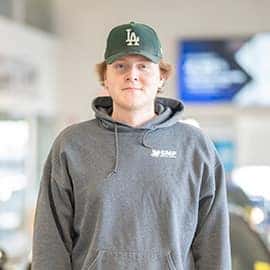 Brody Sande Wash Bay Attendant