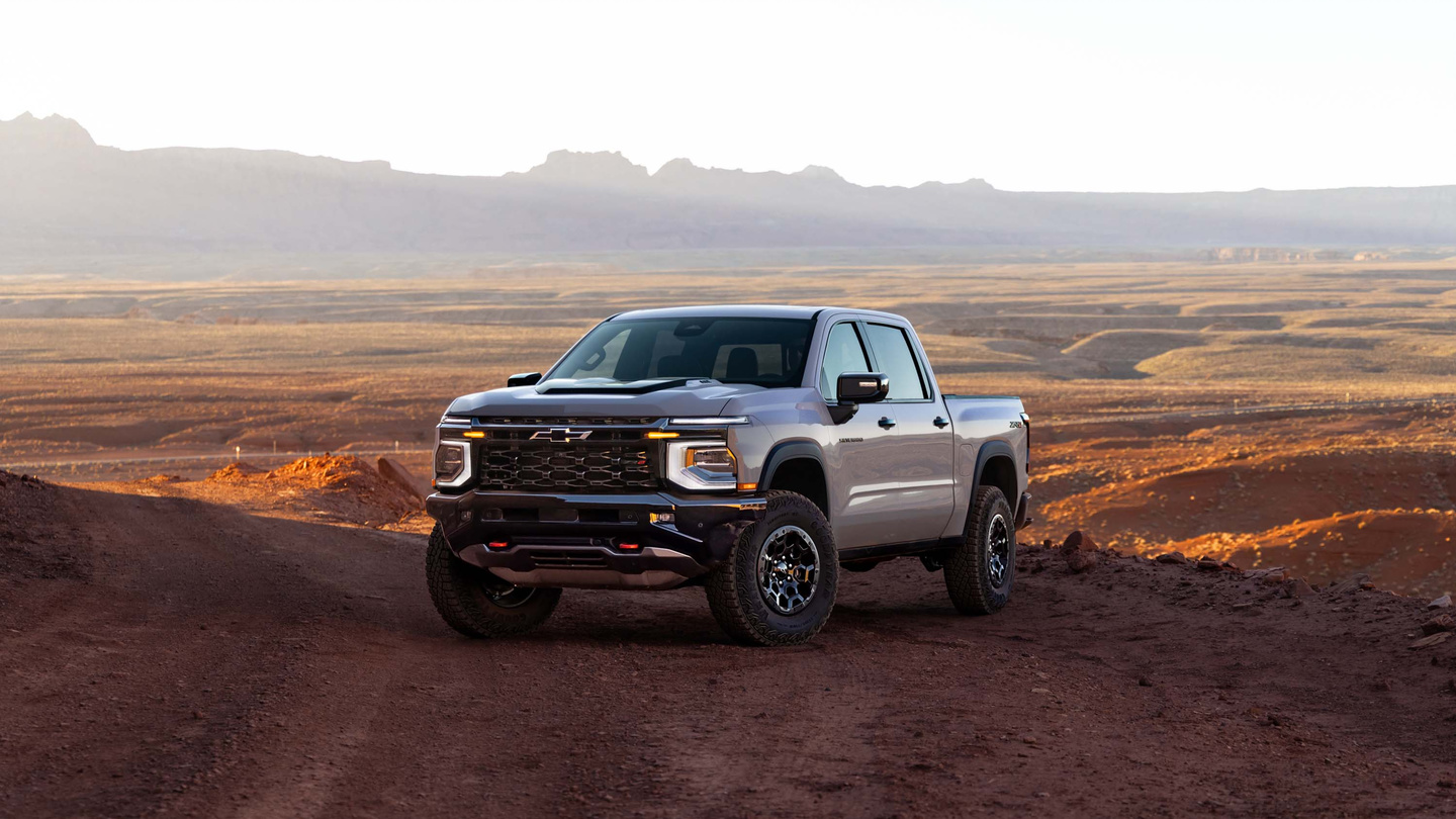 2027 Chevrolet Silverado 1500 vs 2027 Ram 1500: Why Silverado’s Powertrain Options Stand Out